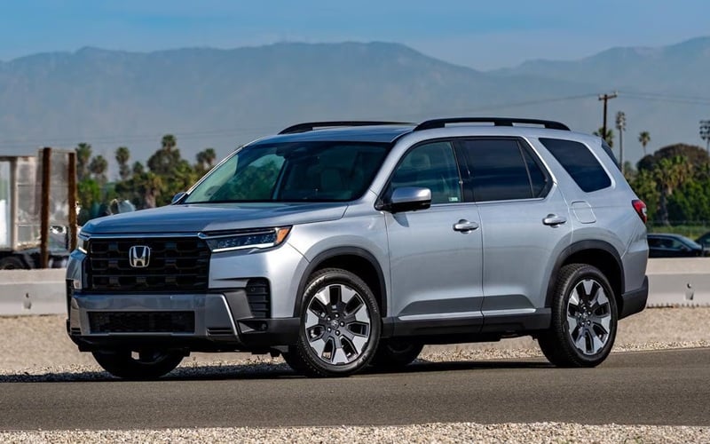 How the 2026 Honda Pilot TrailSport Handles Off-Road Trails