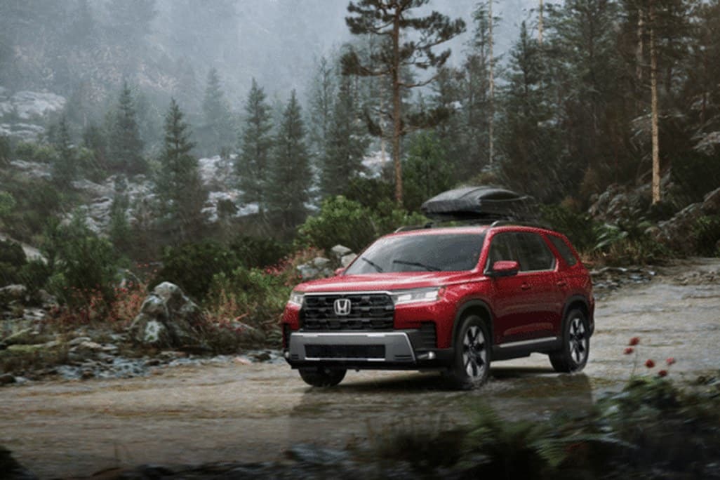 How the Honda Pilot Compares to the Toyota Highlander